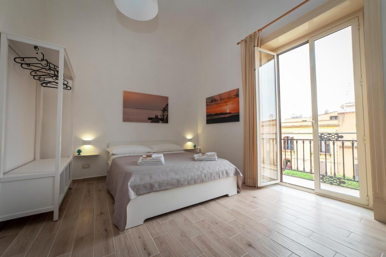 I Balconi Di Porta Mazara Bed and Breakfast Marsala Exteriör bild