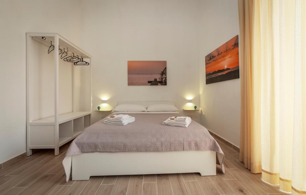 I Balconi Di Porta Mazara Bed and Breakfast Marsala Exteriör bild